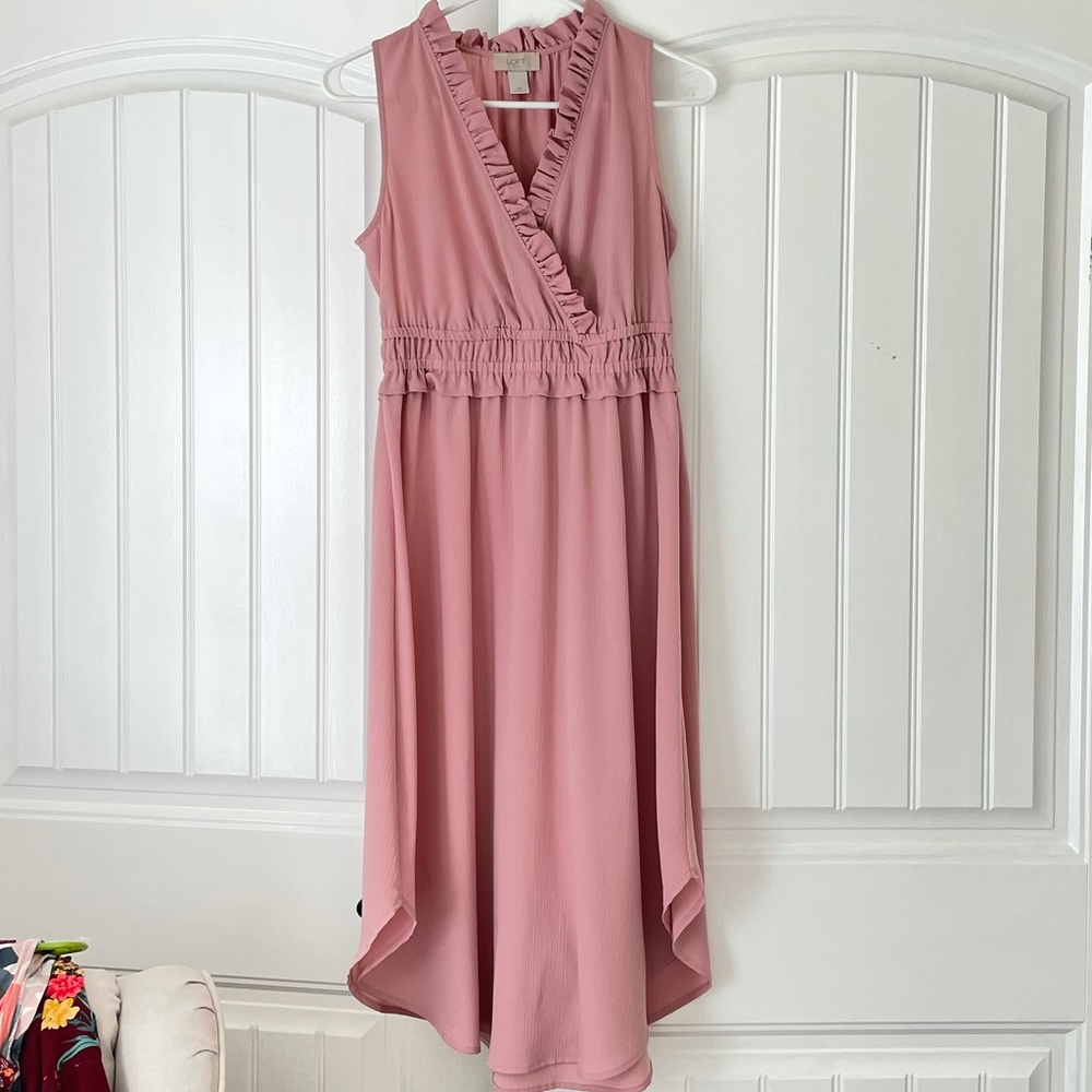 V neck ruffle dress